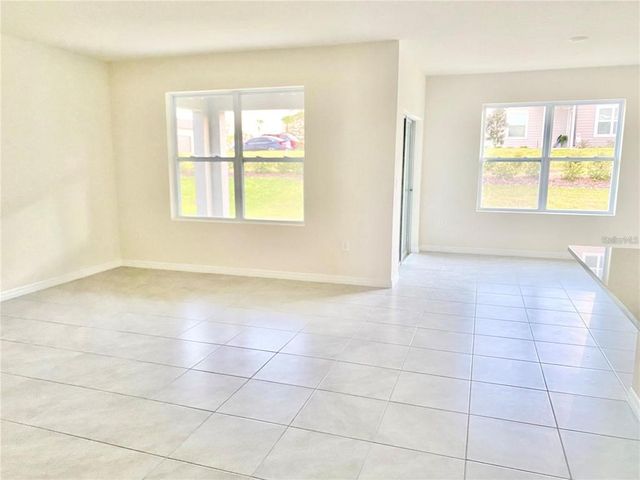 2637 ROWAN STREET, Tavares, FL 32778