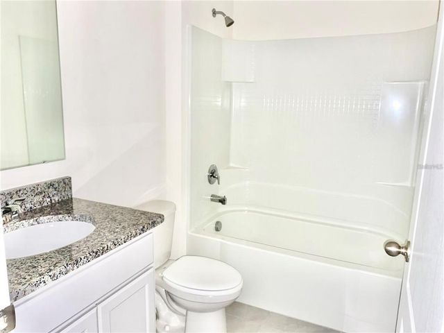 2637 ROWAN STREET, Tavares, FL 32778
