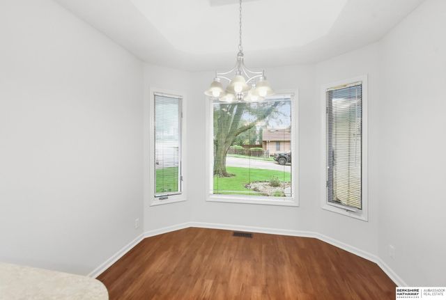 12657 Krug Circle, Omaha, NE 68144