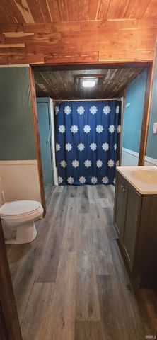 408 E Sycamore Street, Silver Lake, IN 46982