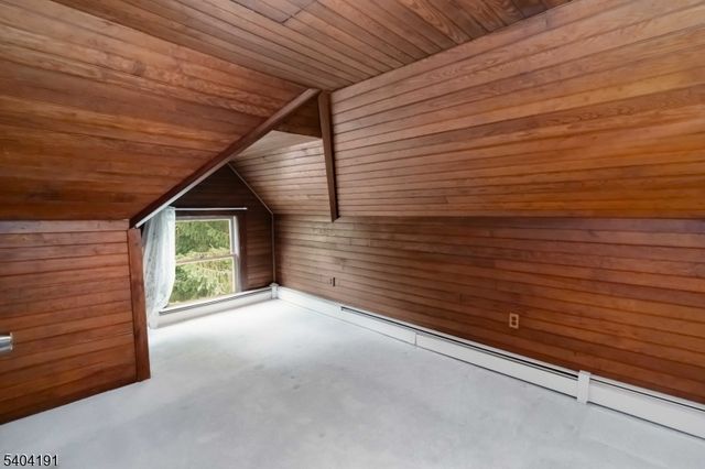 506 Windemere Ave, Mount Arlington Boro, NJ 07856