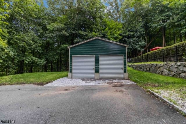 506 Windemere Ave, Mount Arlington Boro, NJ 07856