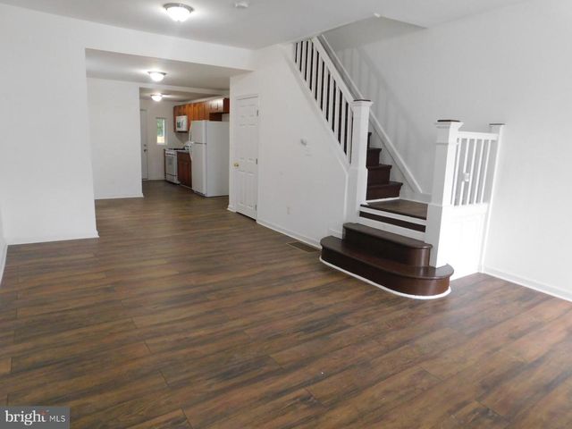 3846 PENNSGROVE ST, Philadelphia, PA 19104