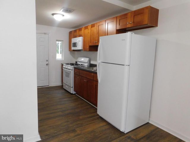 3846 PENNSGROVE ST, Philadelphia, PA 19104