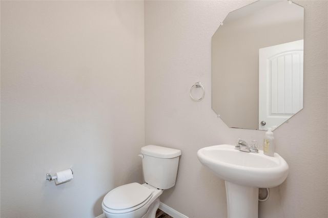 2908 Tilmon LN, Austin, TX 78725