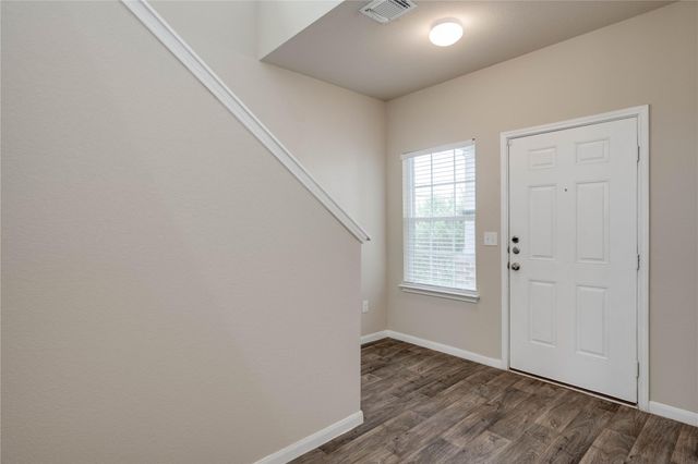 2908 Tilmon LN, Austin, TX 78725