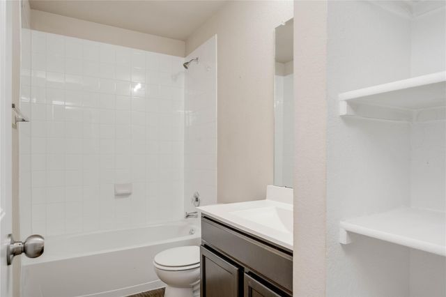 2908 Tilmon LN, Austin, TX 78725
