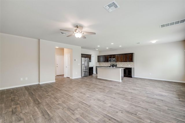 2908 Tilmon LN, Austin, TX 78725