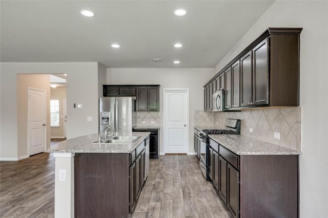 2908 Tilmon LN, Austin, TX 78725