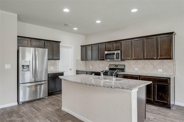 2908 Tilmon LN, Austin, TX 78725