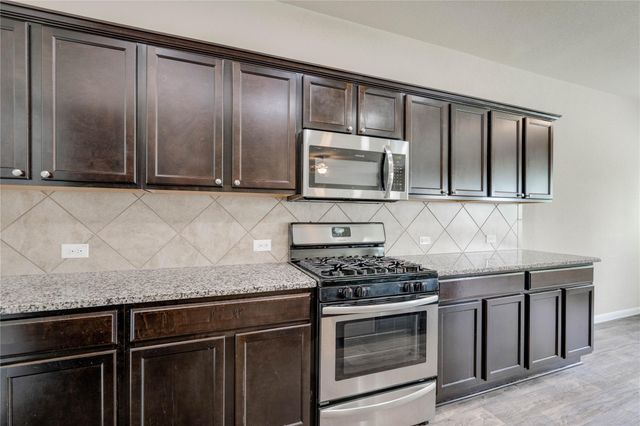 2908 Tilmon LN, Austin, TX 78725