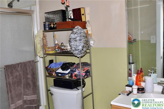 203 East Court Street, Allentown City, PA 18109