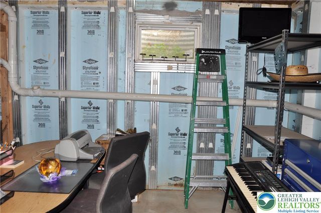 203 East Court Street, Allentown City, PA 18109