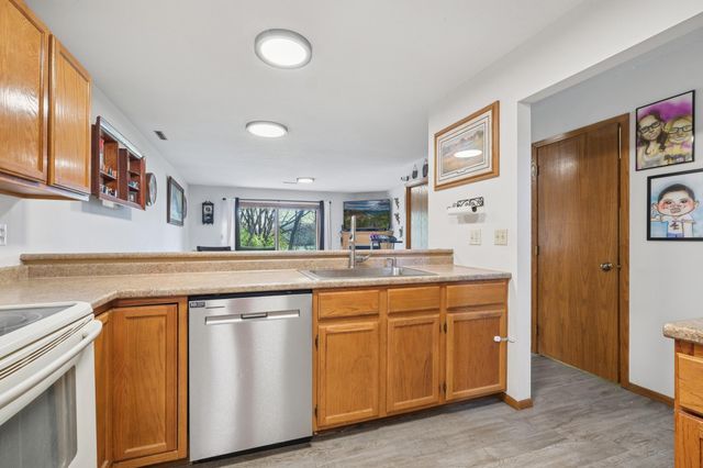 3030 Shields Drive 105, Eagan, MN 55121