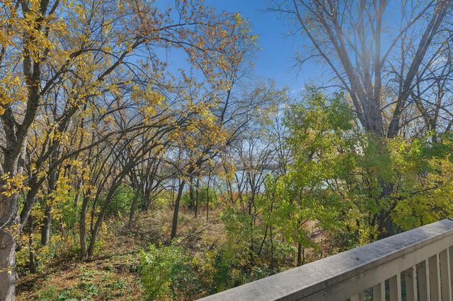 3030 Shields Drive 105, Eagan, MN 55121