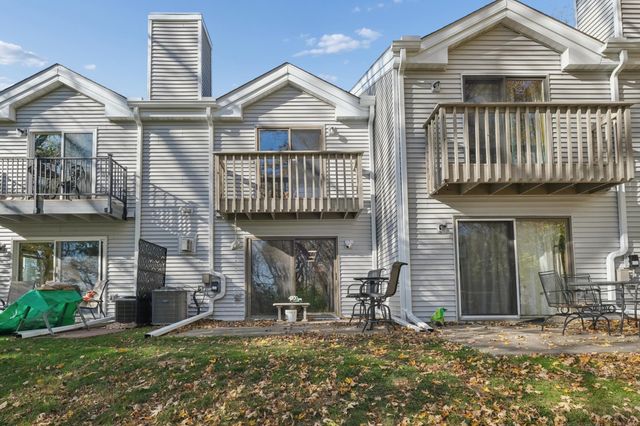 3030 Shields Drive 105, Eagan, MN 55121