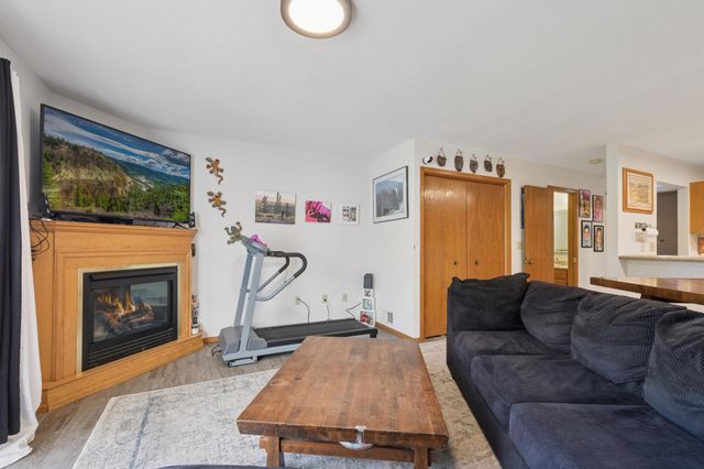 3030 Shields Drive 105, Eagan, MN 55121