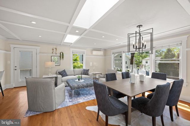 9214 SHELTON ST, Bethesda, MD 20817