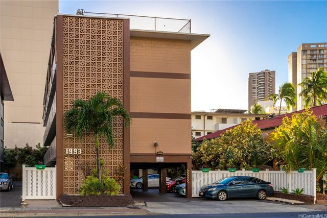 1993 Ala Wai Boulevard 304, Honolulu, HI 96815