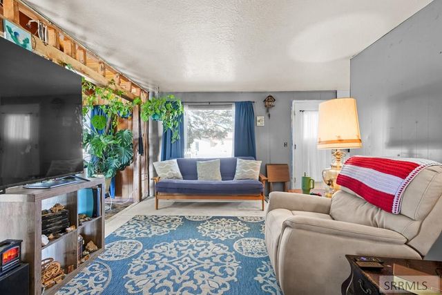 701 S Fisher Avenue, Blackfoot, ID 83221