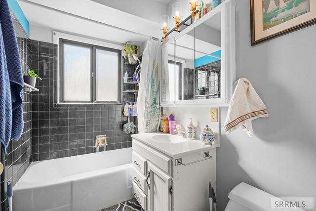 701 S Fisher Avenue, Blackfoot, ID 83221