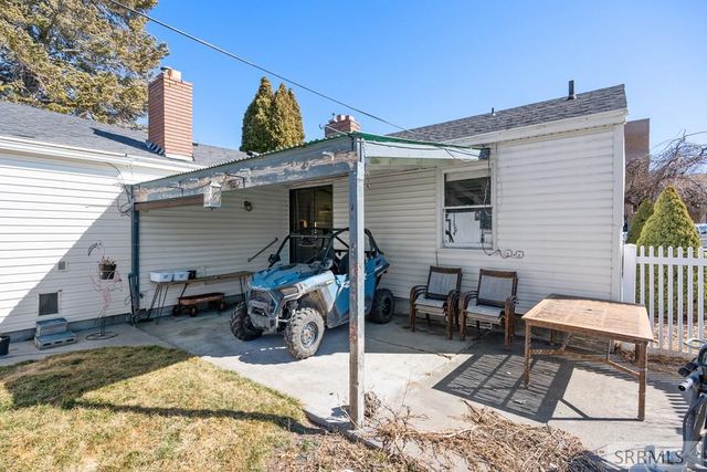 701 S Fisher Avenue, Blackfoot, ID 83221