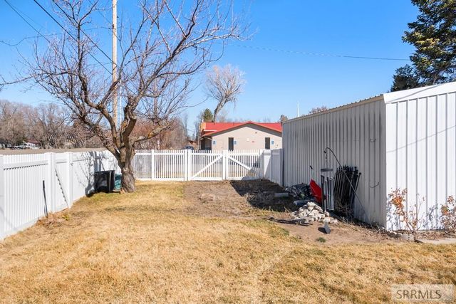 701 S Fisher Avenue, Blackfoot, ID 83221