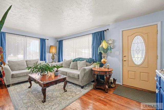 701 S Fisher Avenue, Blackfoot, ID 83221