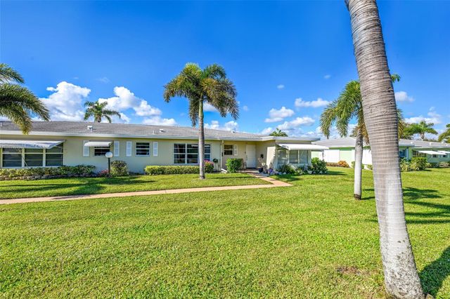 211 Bayview Avenue C, Boynton Beach, FL 33435