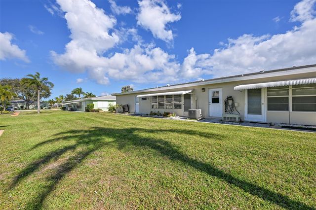 211 Bayview Avenue C, Boynton Beach, FL 33435