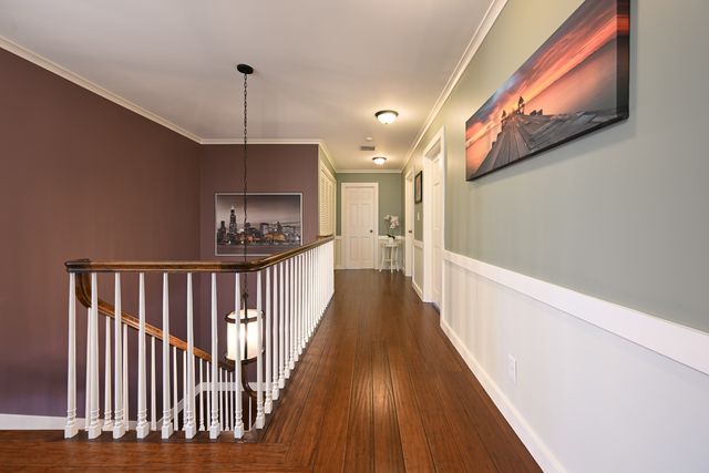 5N300 Powis Road, Wayne, IL 60184