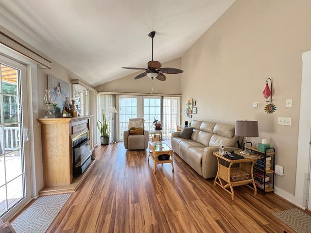 61 Brookstone Dr., Bridgewater, MA 02324