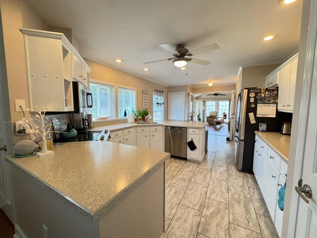61 Brookstone Dr., Bridgewater, MA 02324