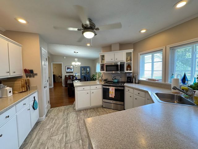 61 Brookstone Dr., Bridgewater, MA 02324