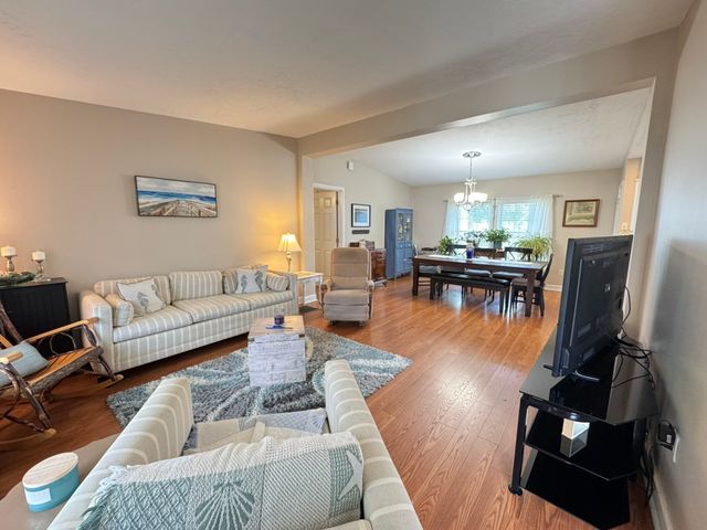 61 Brookstone Dr., Bridgewater, MA 02324
