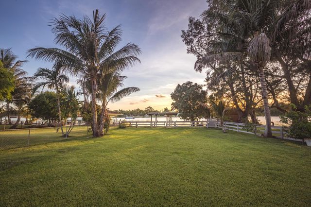 6563 Paul Mar Drive, Lake Worth, FL 33462