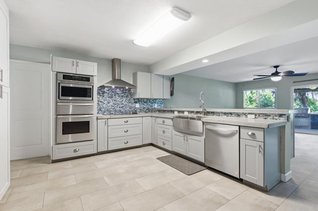 6563 Paul Mar Drive, Lake Worth, FL 33462