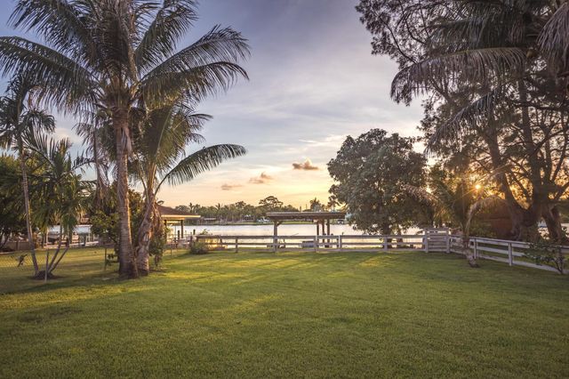 6563 Paul Mar Drive, Lake Worth, FL 33462