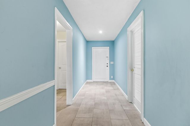 6563 Paul Mar Drive, Lake Worth, FL 33462