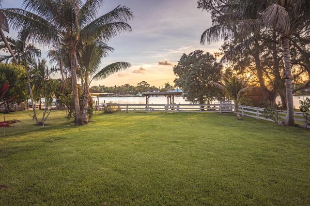 6563 Paul Mar Drive, Lake Worth, FL 33462