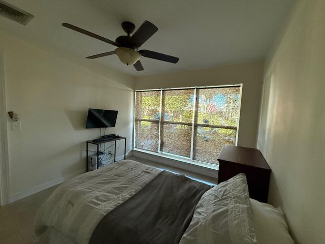 6563 Paul Mar Drive, Lake Worth, FL 33462