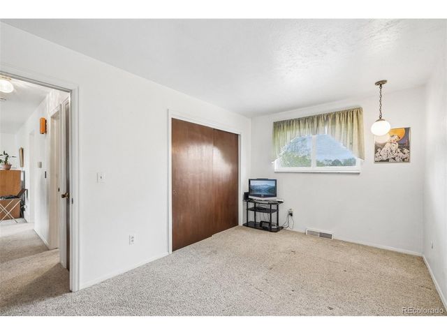 4664 Simms St, Wheat Ridge, CO 80033