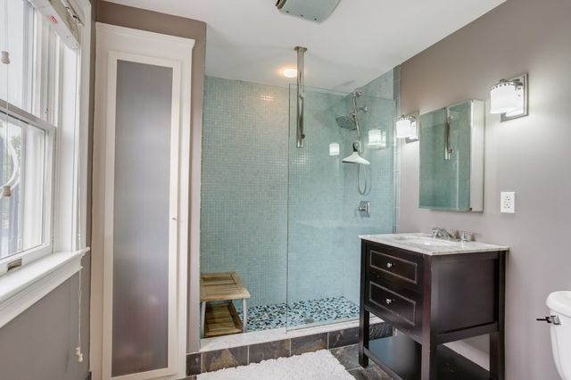 214-216 W 7th St 2L, Boston, MA 02127
