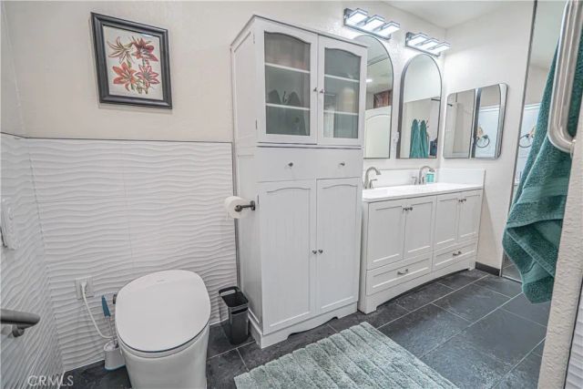 27917 Redwood Glen, Valencia, CA 91354