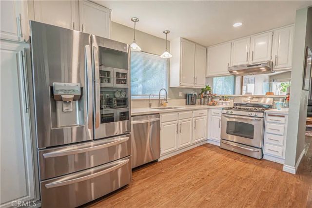 27917 Redwood Glen, Valencia, CA 91354