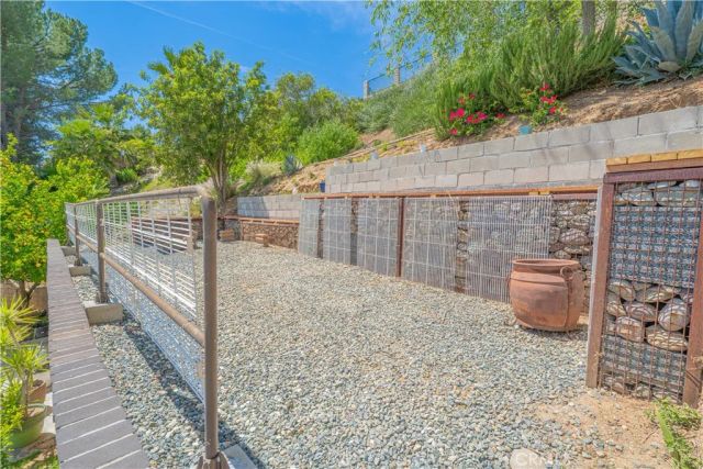27917 Redwood Glen, Valencia, CA 91354