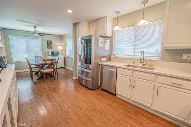 27917 Redwood Glen, Valencia, CA 91354