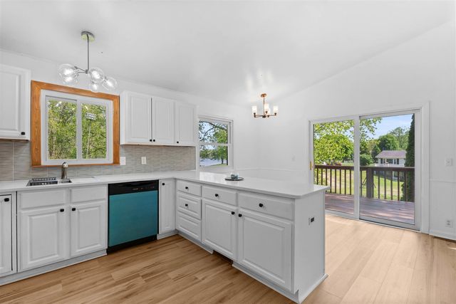 4330 Dawn Drive, Hillsdale, MI 49242