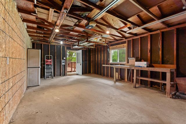 4330 Dawn Drive, Hillsdale, MI 49242
