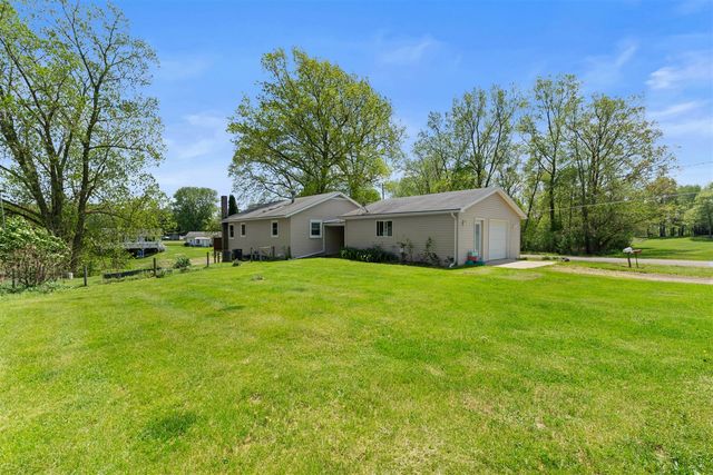 4330 Dawn Drive, Hillsdale, MI 49242